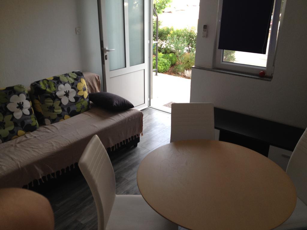 Apartment Goreta Trogir Buitenkant foto